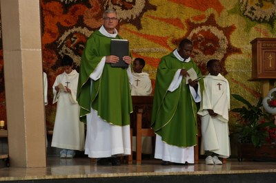 11  P François Nshimiyimana