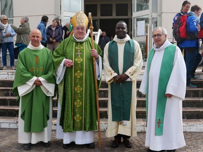 19- P. Gilles Chassé - St Luc.JPG