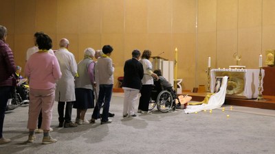 20260408 12 Veillée adoration (2)