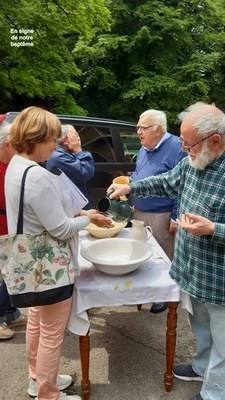 3 en signe de notre baptême titre
