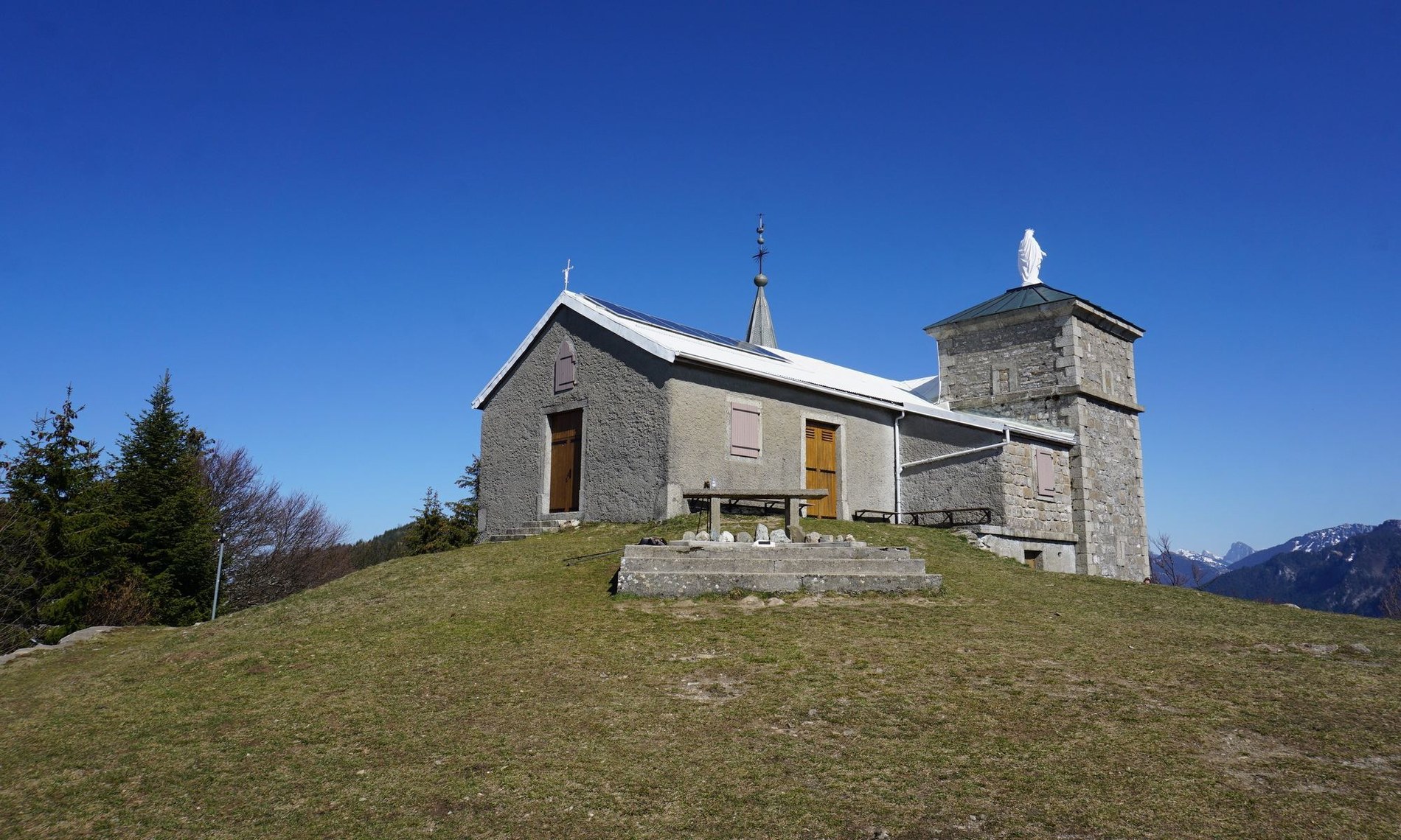 notre-dame-des-hermones-ete