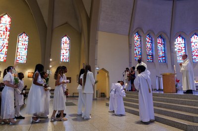 2025 06 01 Baptême Communion CZ 3819