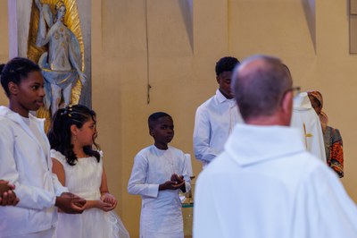 2025 06 01 Baptême Communion CZ 3891