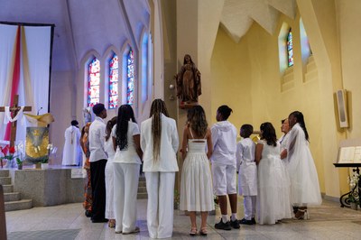 2025 06 01 Baptême Communion CZ 3940