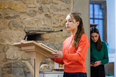 2026 02 07 Messe Jeunes Eveque CZ 6056