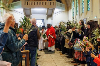 2025 04 12 Messe des Rameaux CZ 2135