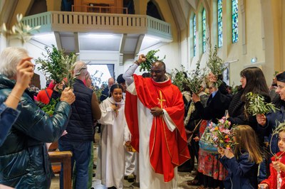 2025 04 12 Messe des Rameaux CZ 2144