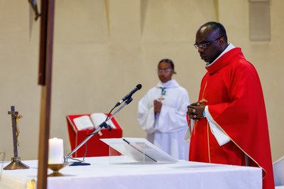 2025 04 12 Messe des Rameaux CZ 2181