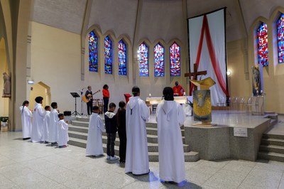 2025 04 12 Messe des Rameaux CZ 2275
