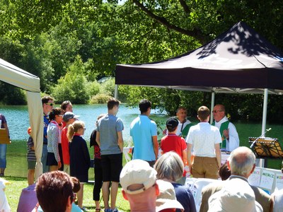 messe aux  lacs des ilettes le 03.07.16. 129