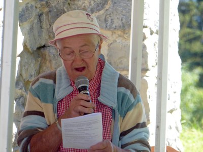 Evelyne Pezet dit le mot d'accueil 