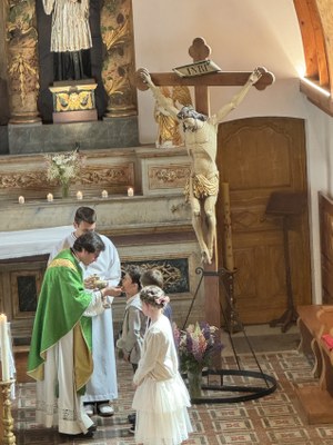 Communion Seytroux05