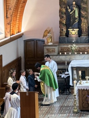 Communion Seytroux08
