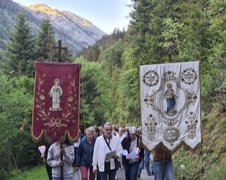 pelerinage-et-de-la-messe-a-nd-de-la-paraz-le-week-end-de-pentecote