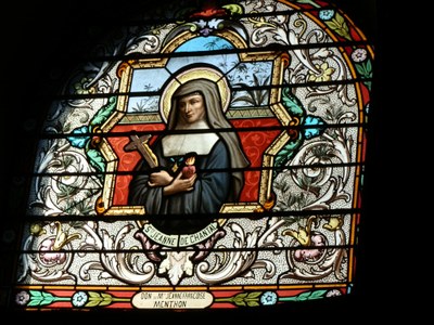 vitrail représentant Ste Jeanne de Chantal.