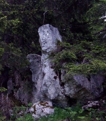 L'ancienne croix du Suet