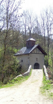 Vieux Pont et chapelle