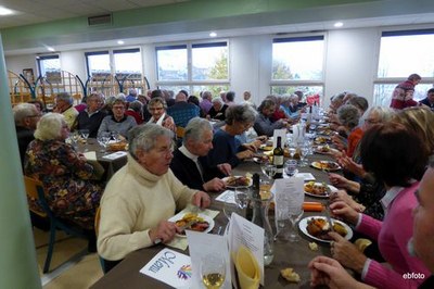 35 Repas paroissial 1er décembre 2019