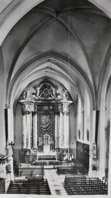 Intérieur de l'église St Maurice de Cruseilles vers 1955