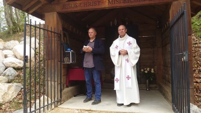 Benediction chapelle Choisy le 7 avril (19).jpg